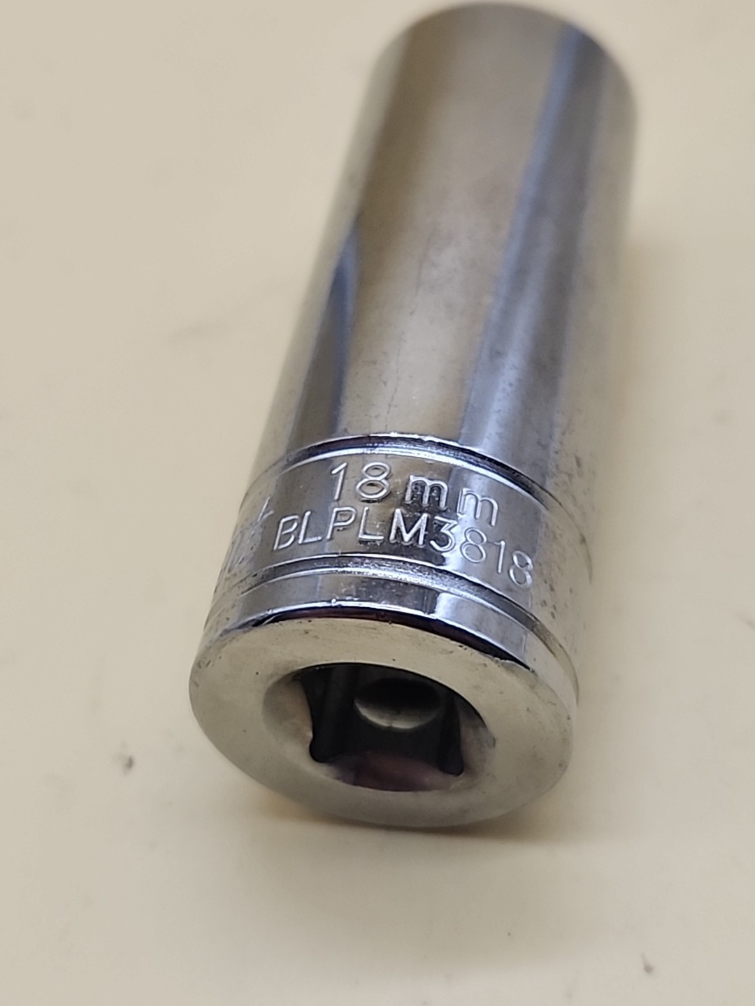 Blue-point Tools BLPLM3818 18mm Metric Deep Socket 3/8″ Dr 12 Pt USA