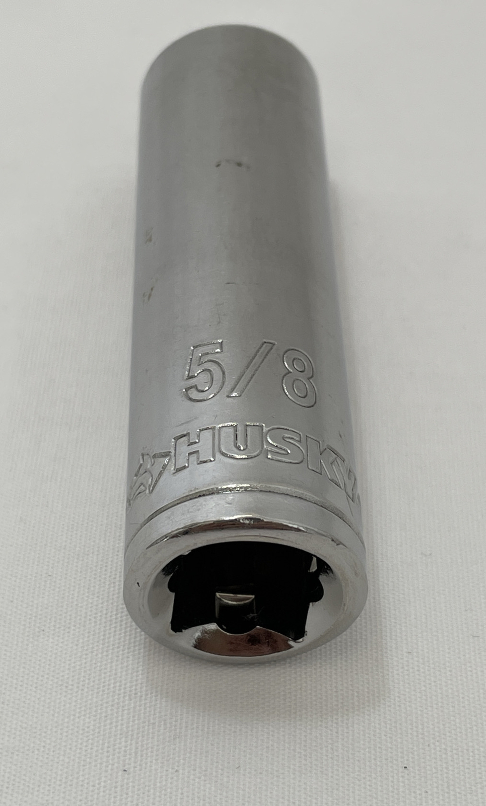 Husky Deep Socket 1/2″ Drive 12-Point Size 5/8”