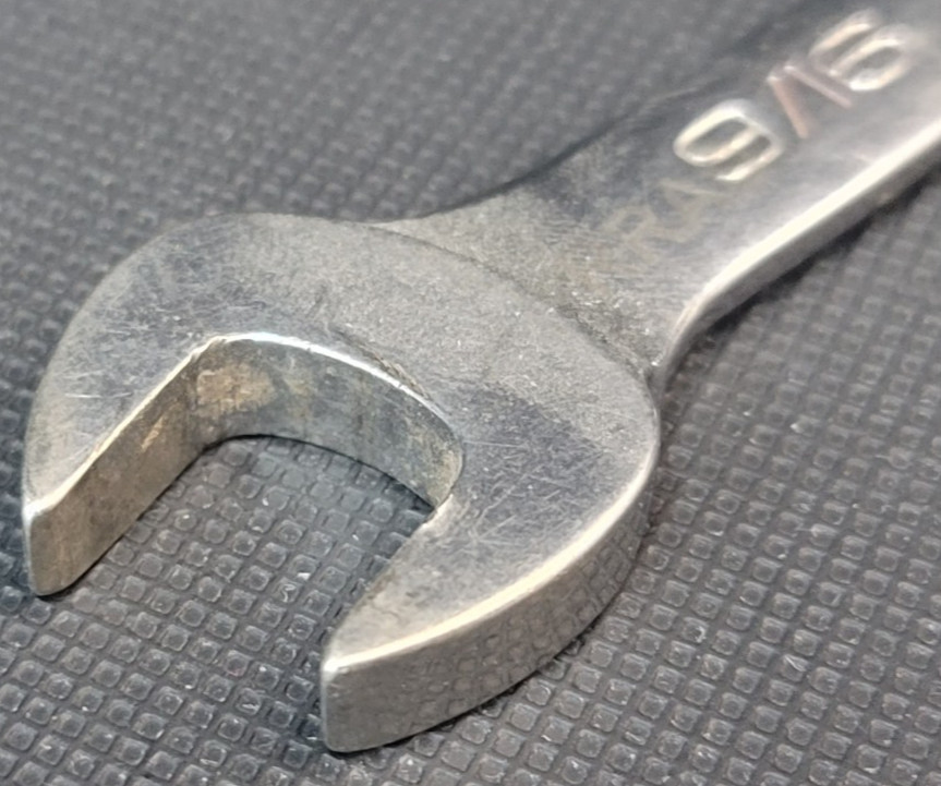 Snap On OEX180B 9/16″ SAE 12 Point Short Combination Wrench USA
