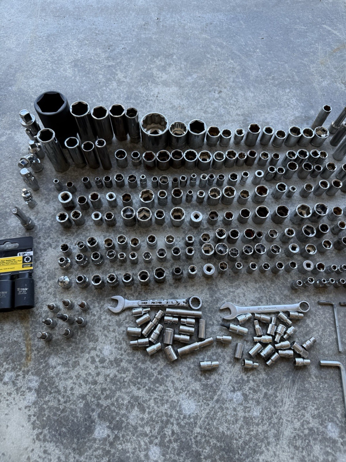 Large Mixed Socket & Tool Lot – 150+ Pieces – Deep, Impact & Standard Sockets