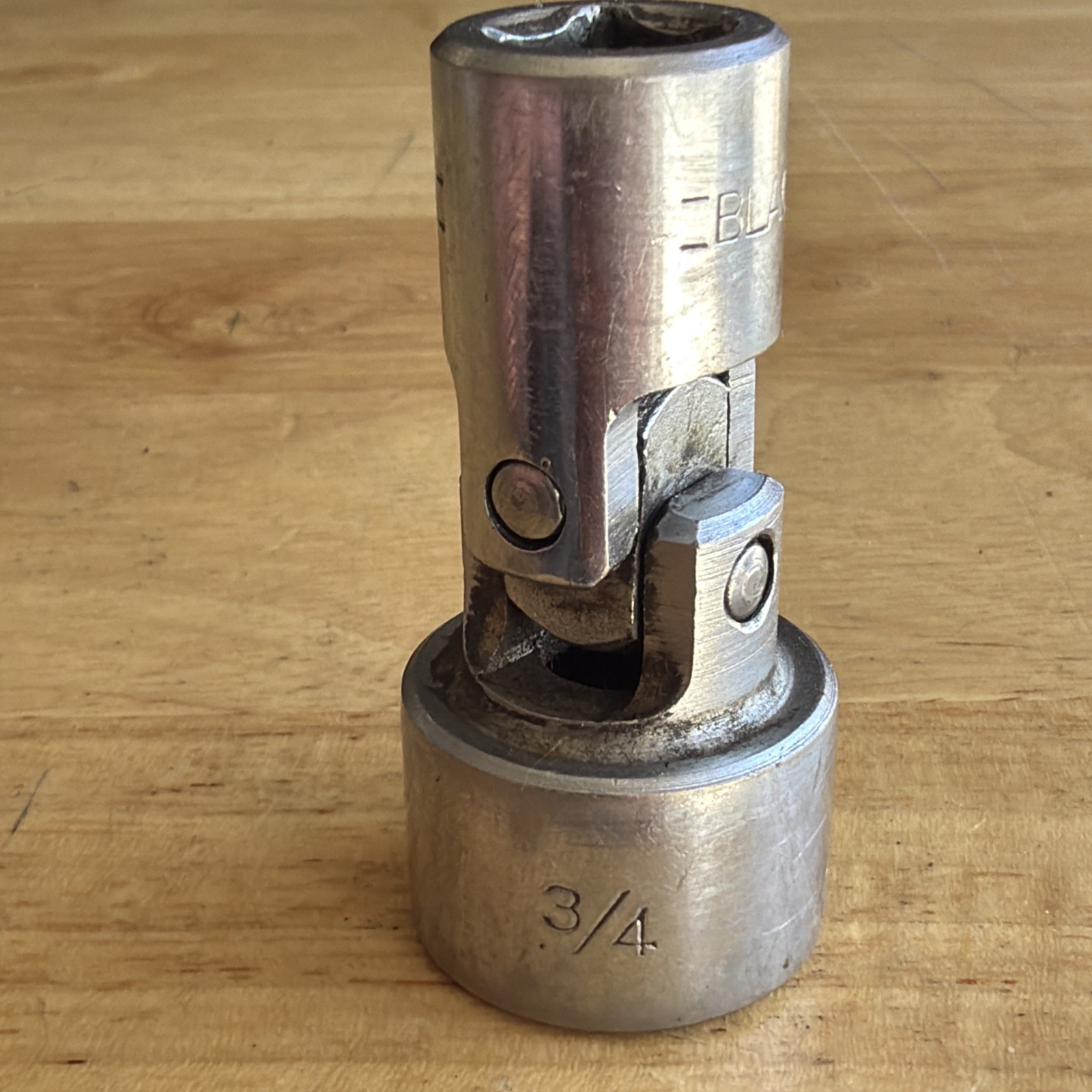 Blackhawk Tools 3/4″ Universal Swivel Socket 3/8″ Drive 6 Point 30224 USA