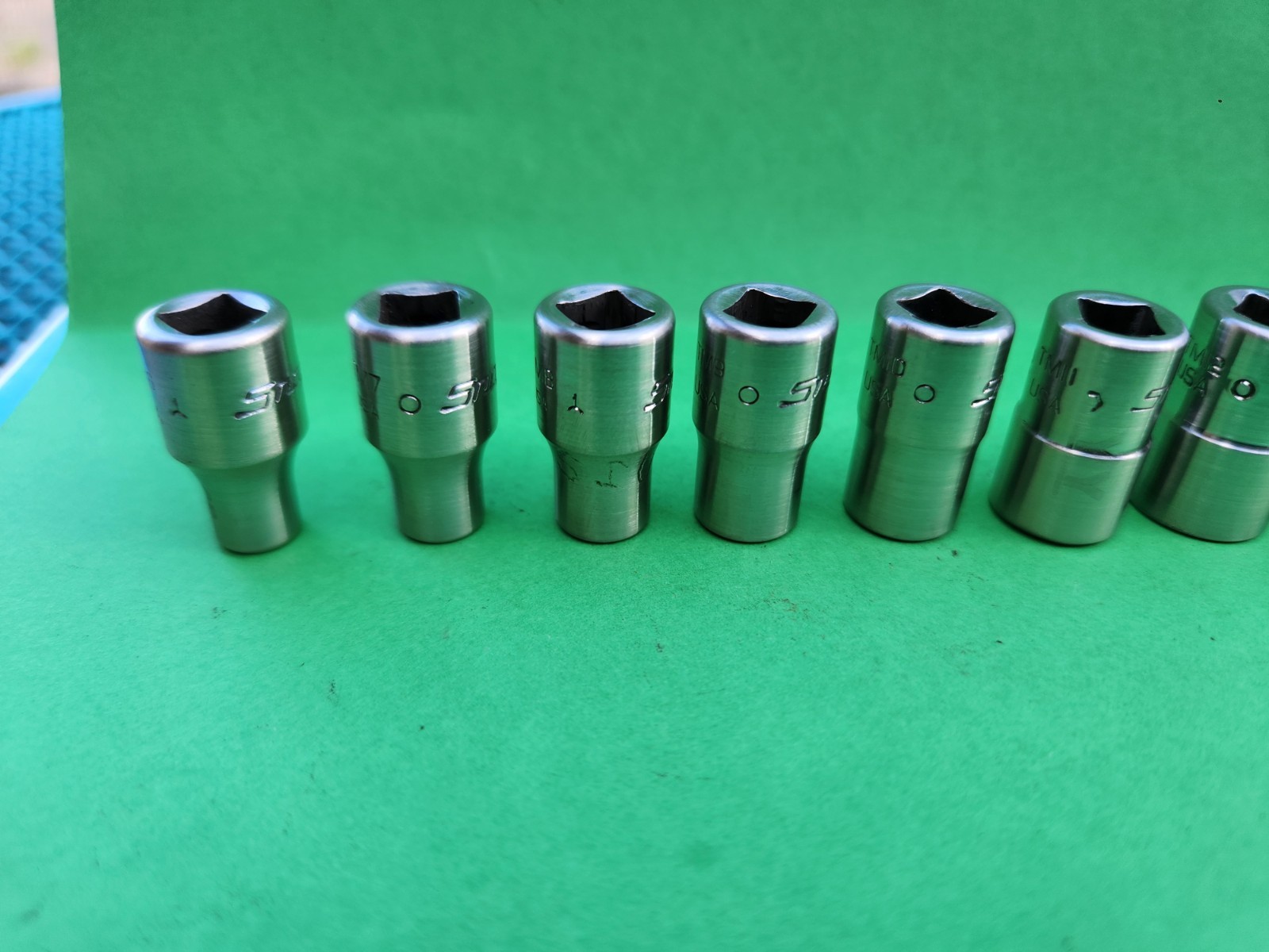 10 Pc. Snap-on 110TMY Socket Set 1/4″ Dr. ~ 6 Pt. 3/16″ – 9/16″ TM6-TM18 F5