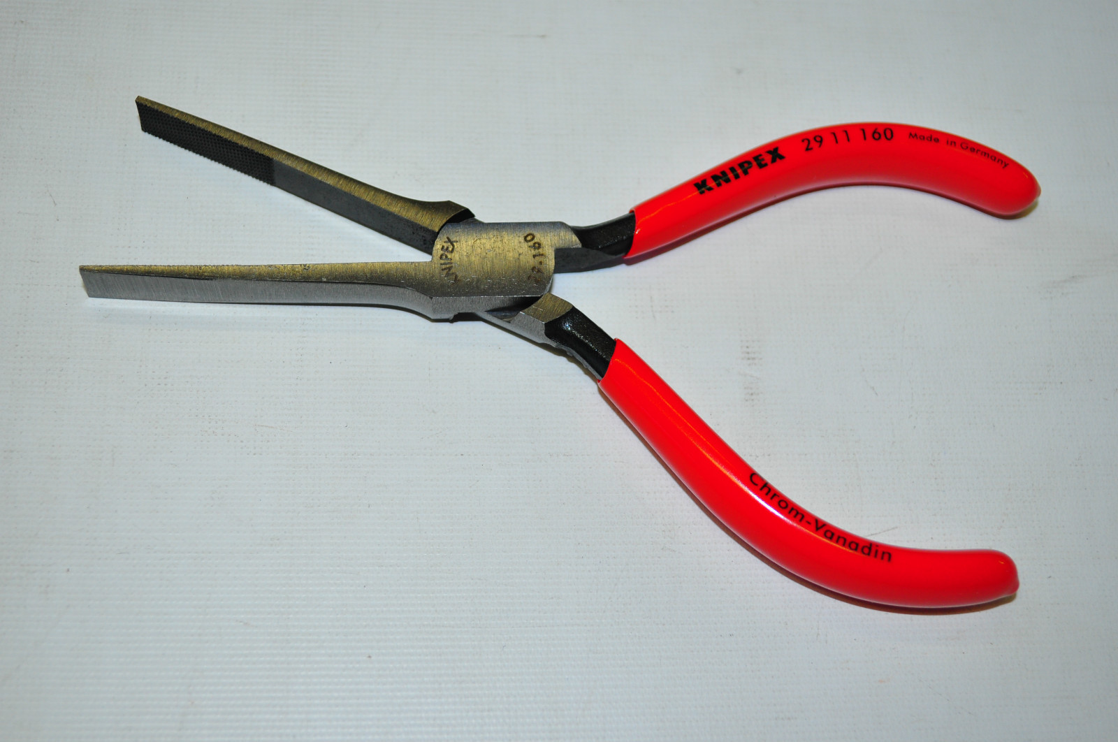Telephone Pliers, Gripping Pliers 6.25″ Knipex 29 11 160 Made in Germany