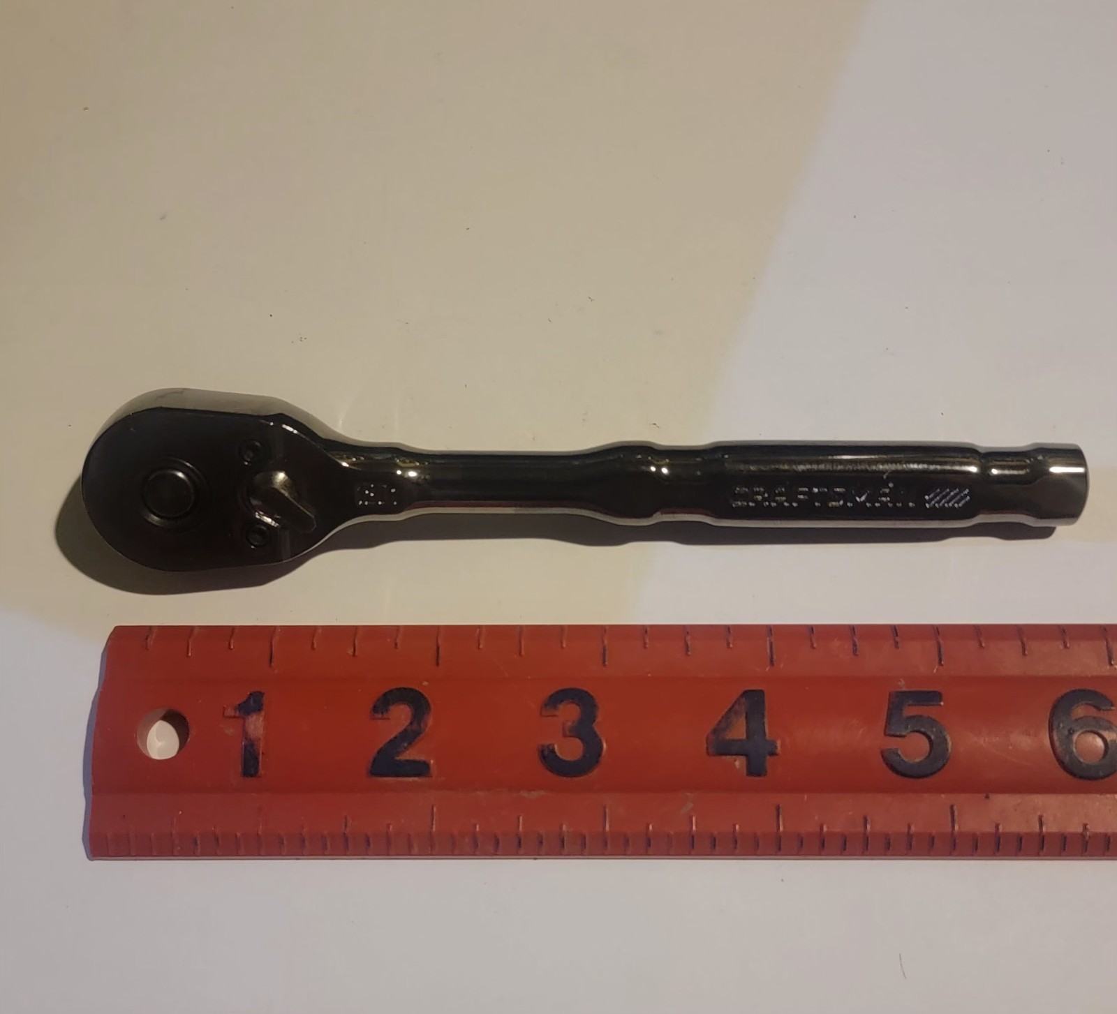 Craftsman 180 Tooth Ratchet 1/4″ Drive w/ Push Button Release CMMT82110