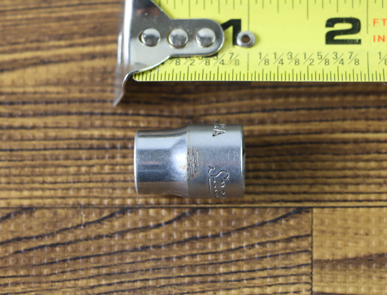 Snap-On 3/8″ Drive 12 Point SAE 3/8″ Flank Drive Shallow Socket F121 USA