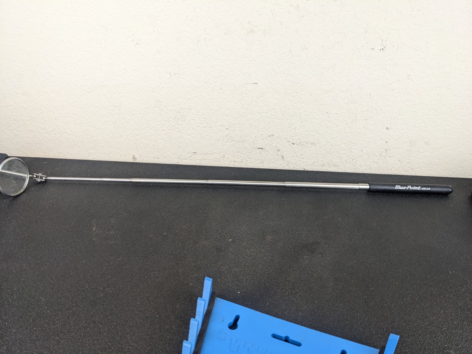 #bk469 Blue-Point UIM2LM 2-1/4” Telescopic Inspection Magnifying Mirror 12″-51″