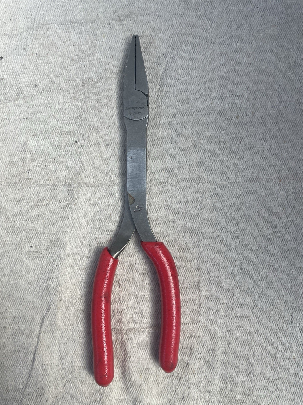 Snap On 61CF Duck Bill Pliers Red Soft Grip Handles