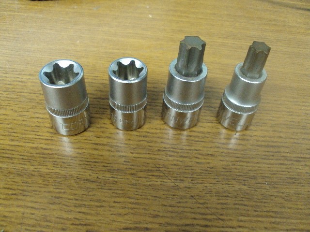 New Cornwell E20 and E18 Inverted Torx T55 and T60 Torx Sockets 1/2″ Drive B483