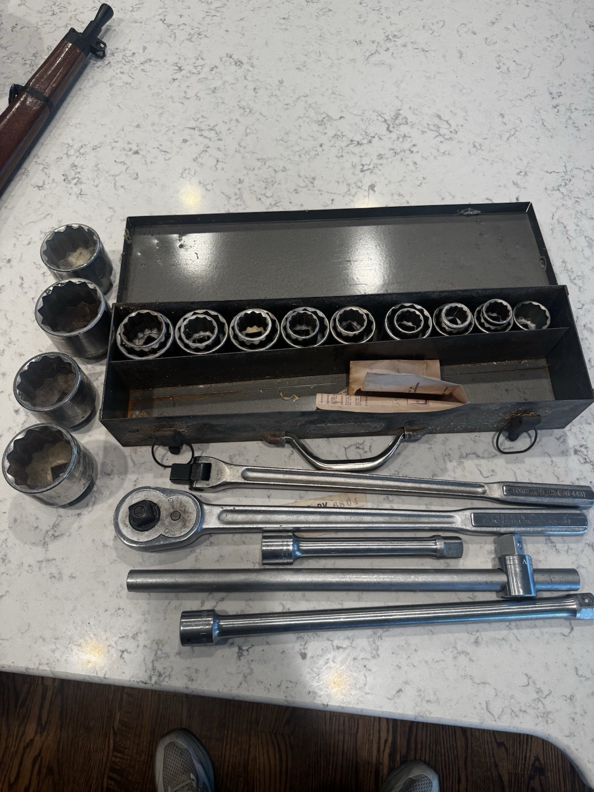 EUC Vtg Craftsman 3/4″ Drive 27 pc Socket Set -V- Metal Case Made in USA BH
