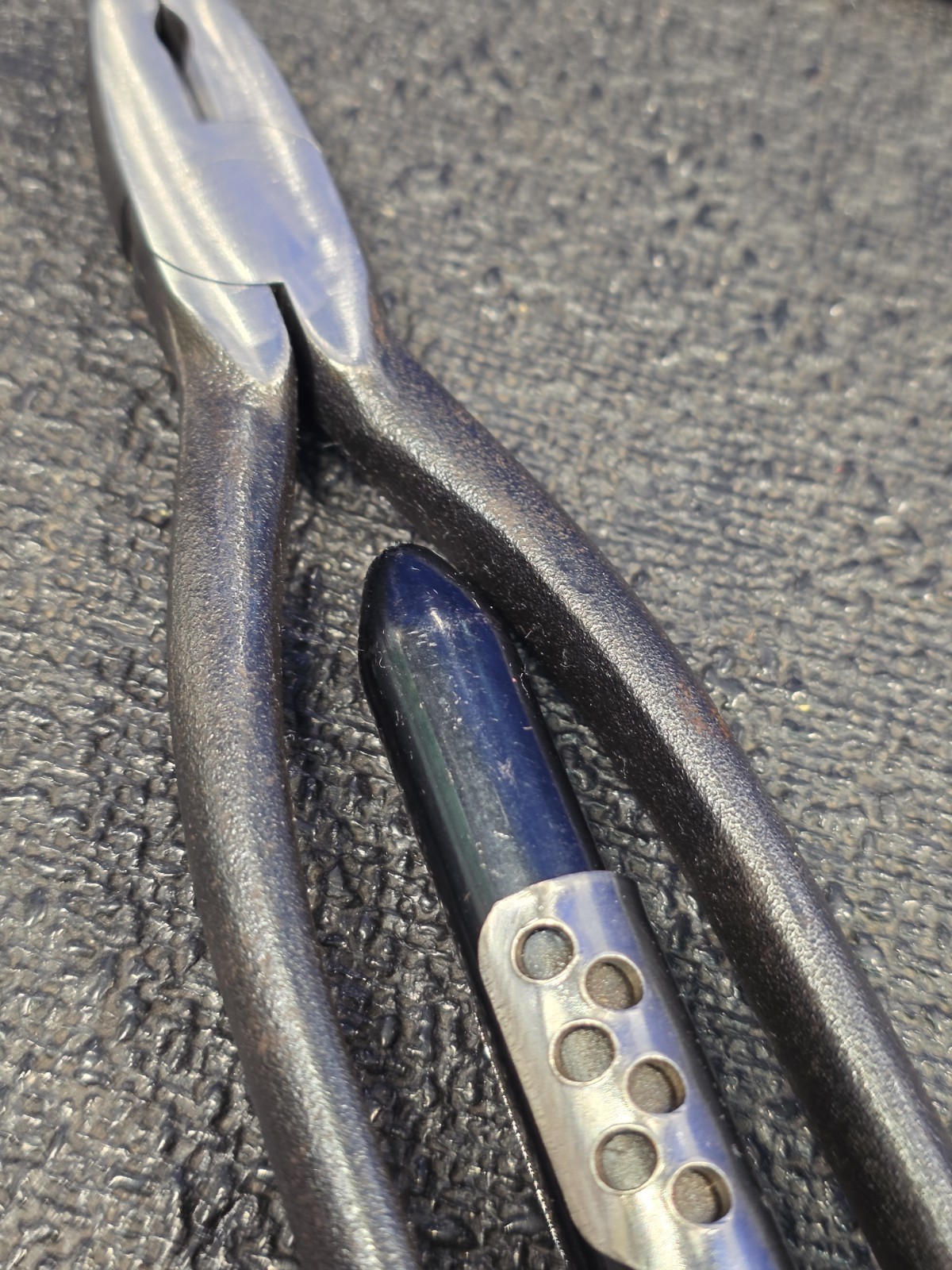Blue-Point Tools GA311C Safety Twist Aviation Wire Cable Pliers 10″
