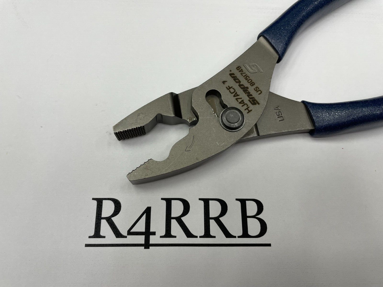 Snap-on Tools USA NEW STYLE POWER BLUE Soft Grip 8″ Flank Jaw Pliers HJ47ACFMB