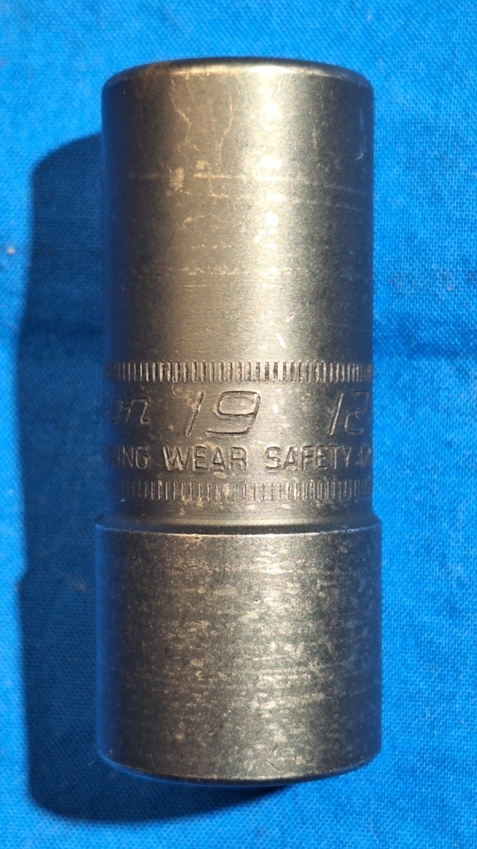 Snap-On A98M 1/2″ drive METRIC 19mm-21mm lug nut flip socket