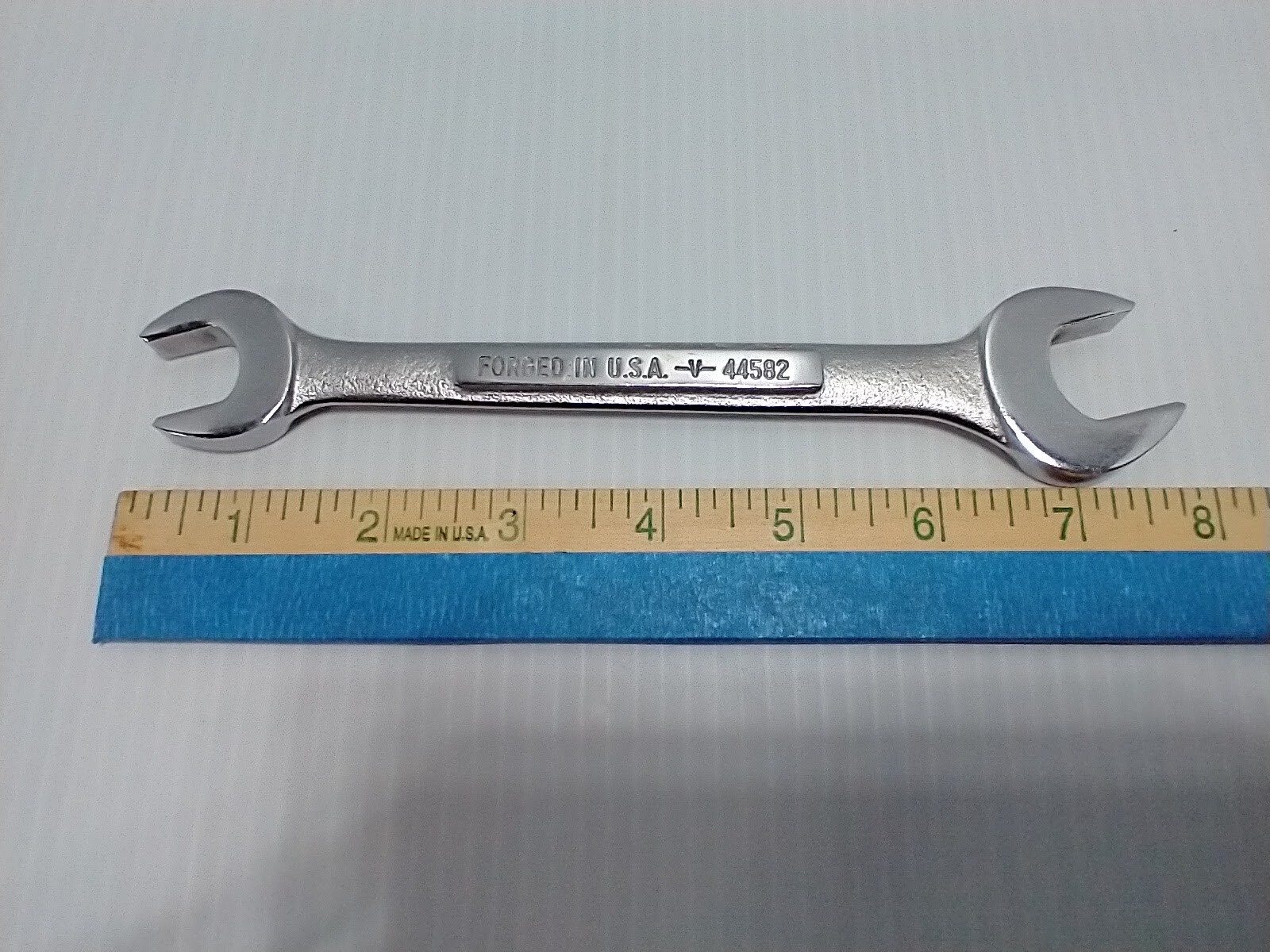 Craftsman V 44582 – Open End Wrench 5/8″ – 3/4″ – 7.75 in. Long