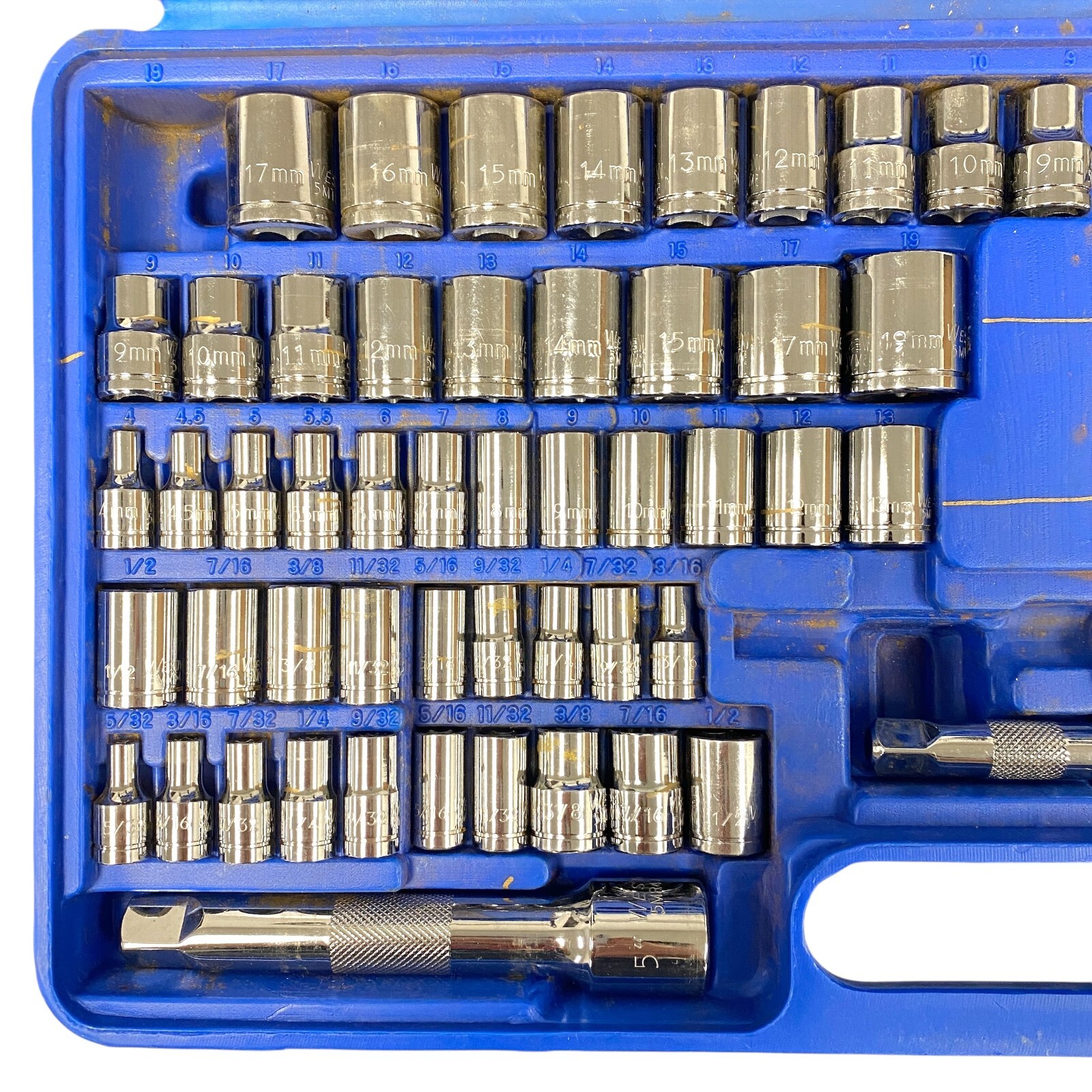 Westward 4PM18A Metric/SAE Mixed Socket Set 6-12 Point with Case, 82 Pcs