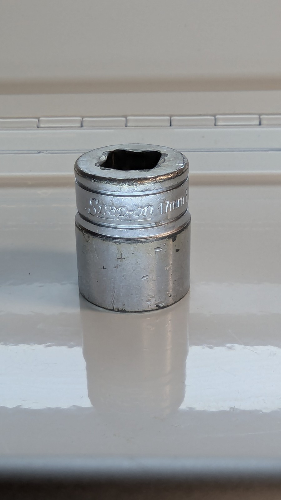 Snap-on FSM17 3/8″ Drive 17mm Metric 6-Point Shallow Chrome Socket USA Tool