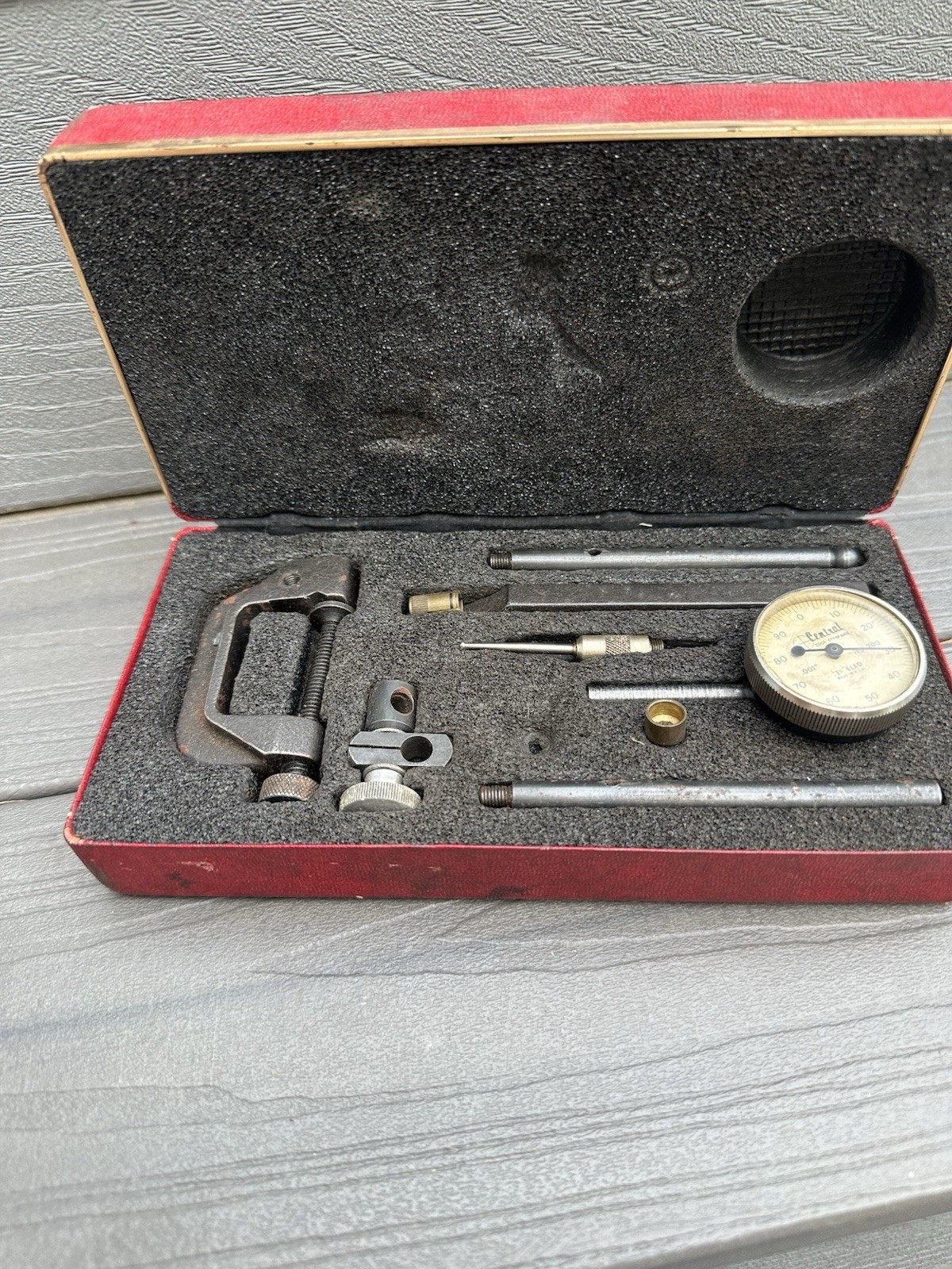 CENTRAL TOOLS No. 200 –  DIAL INDICATOR MEASURING SET W/CASE *MINT*