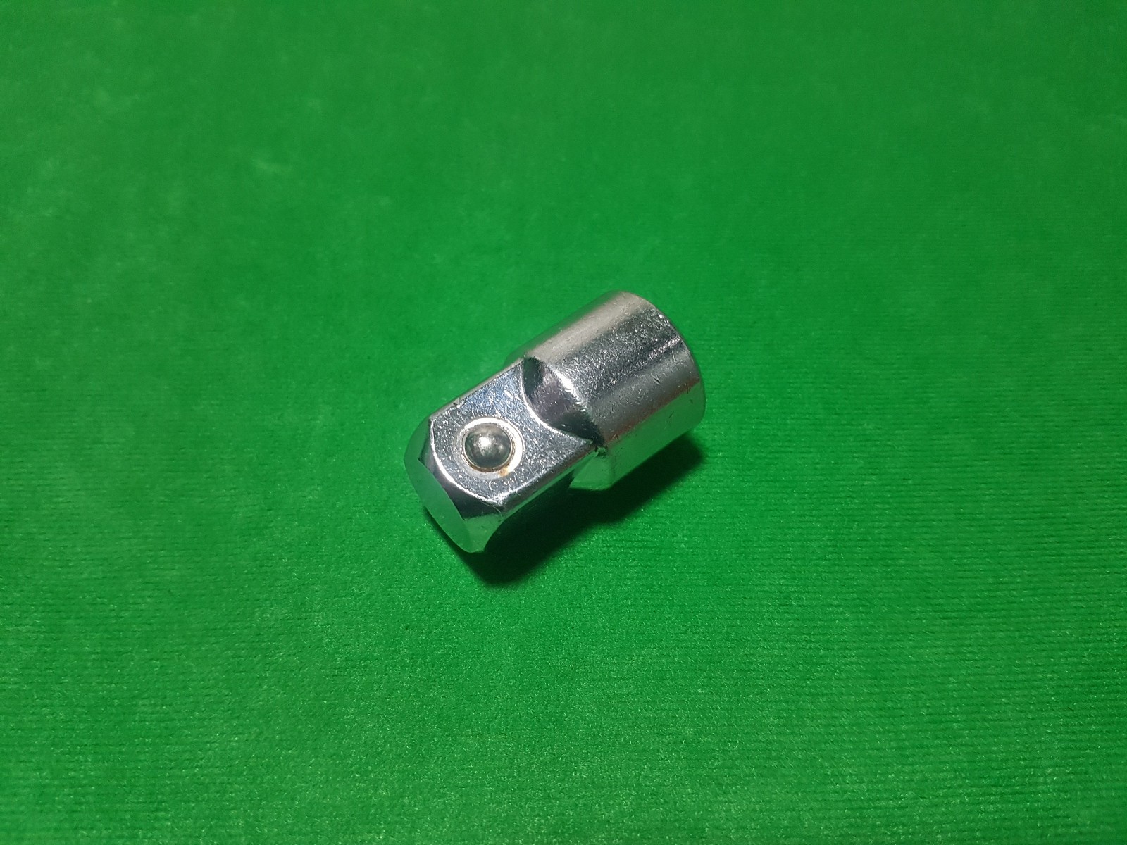 Socket reducer/adaptor 1/2″F to 3/4″M **FREE POST**