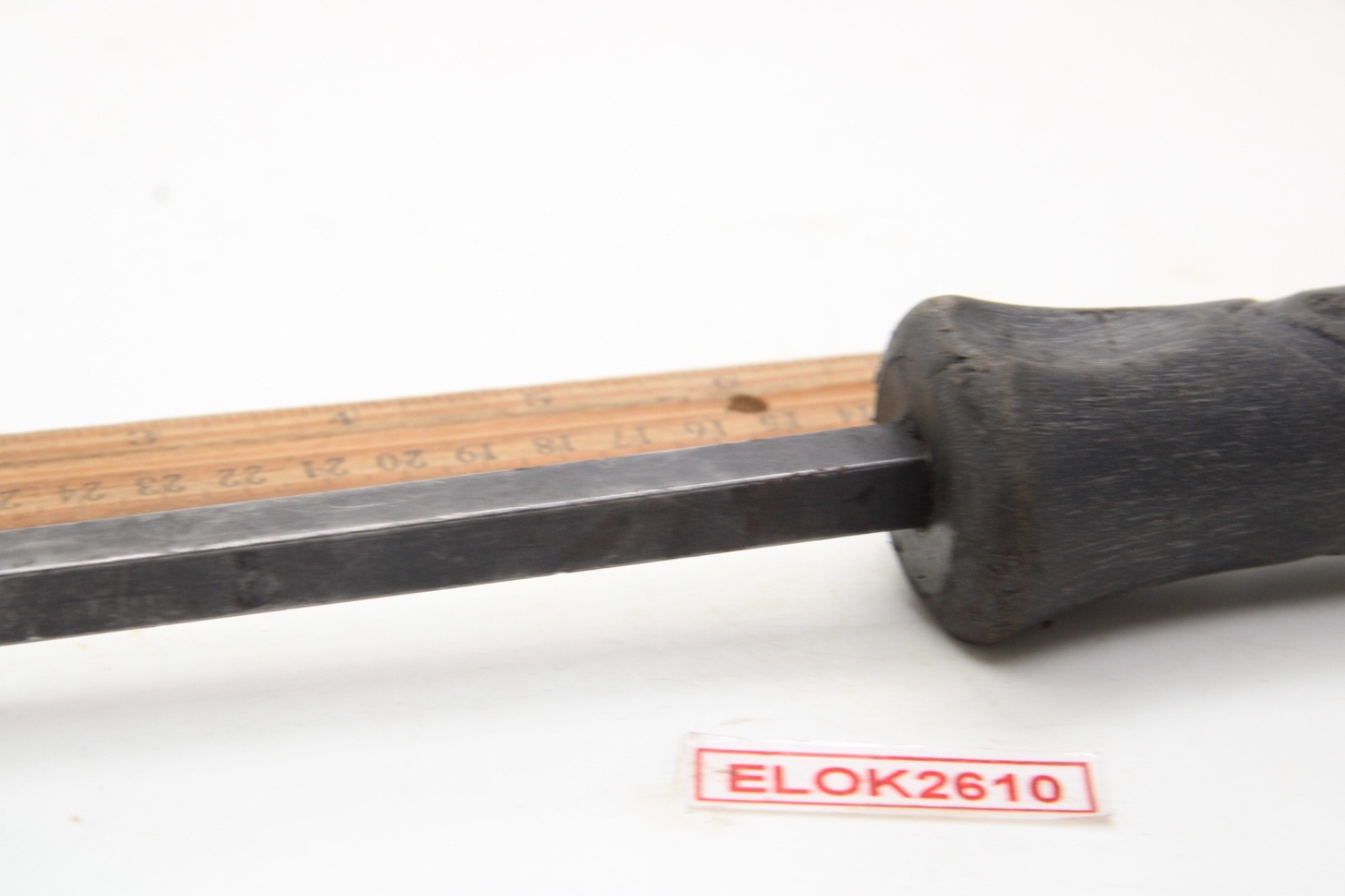 Snap-on Tools SPBS12A 12″ Black Hard Grip Handle Striking Pry Bar USA