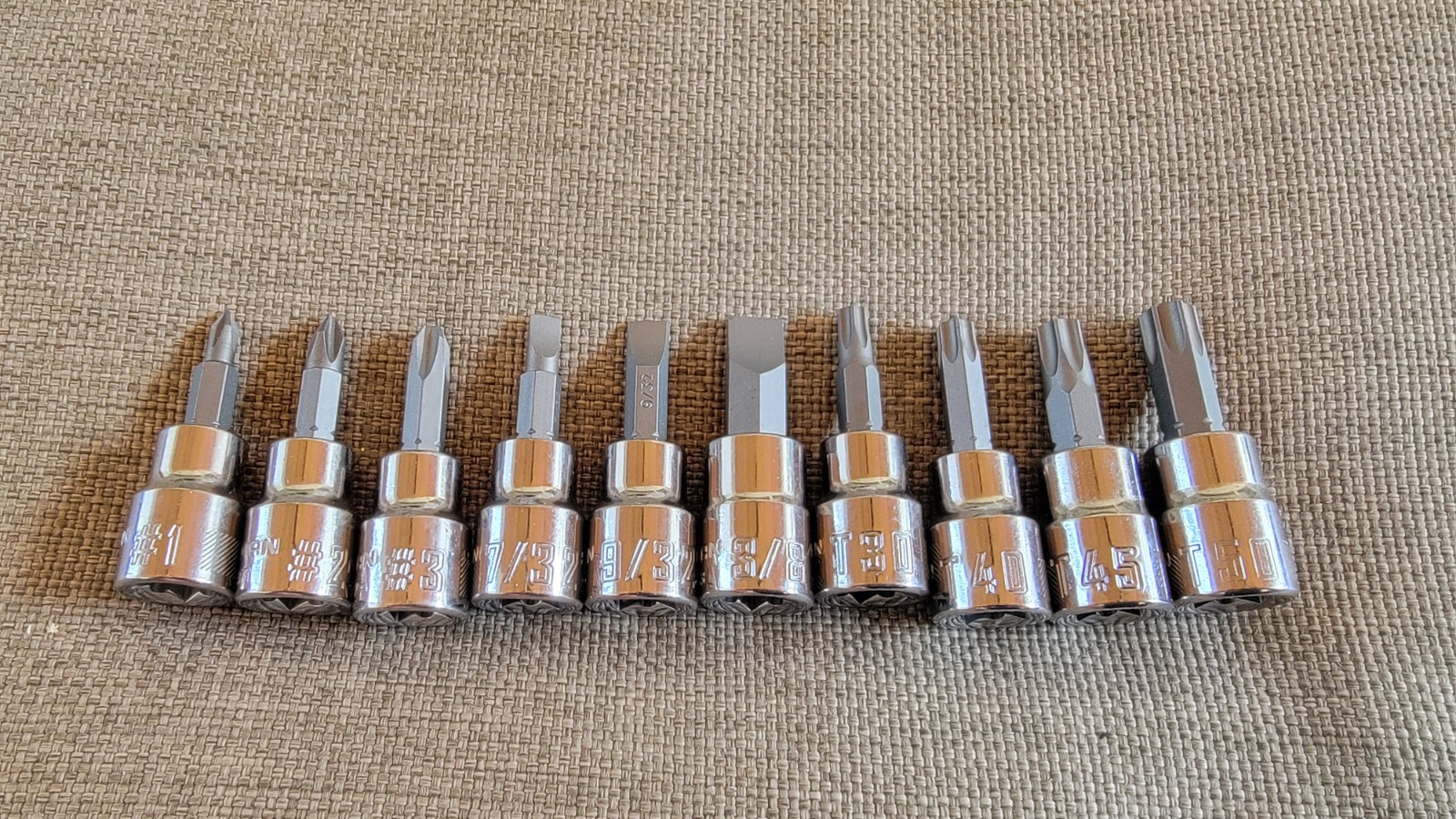 10 Craftsman Sockets 3/8″ Drive Flat Head, Phillips, Torx