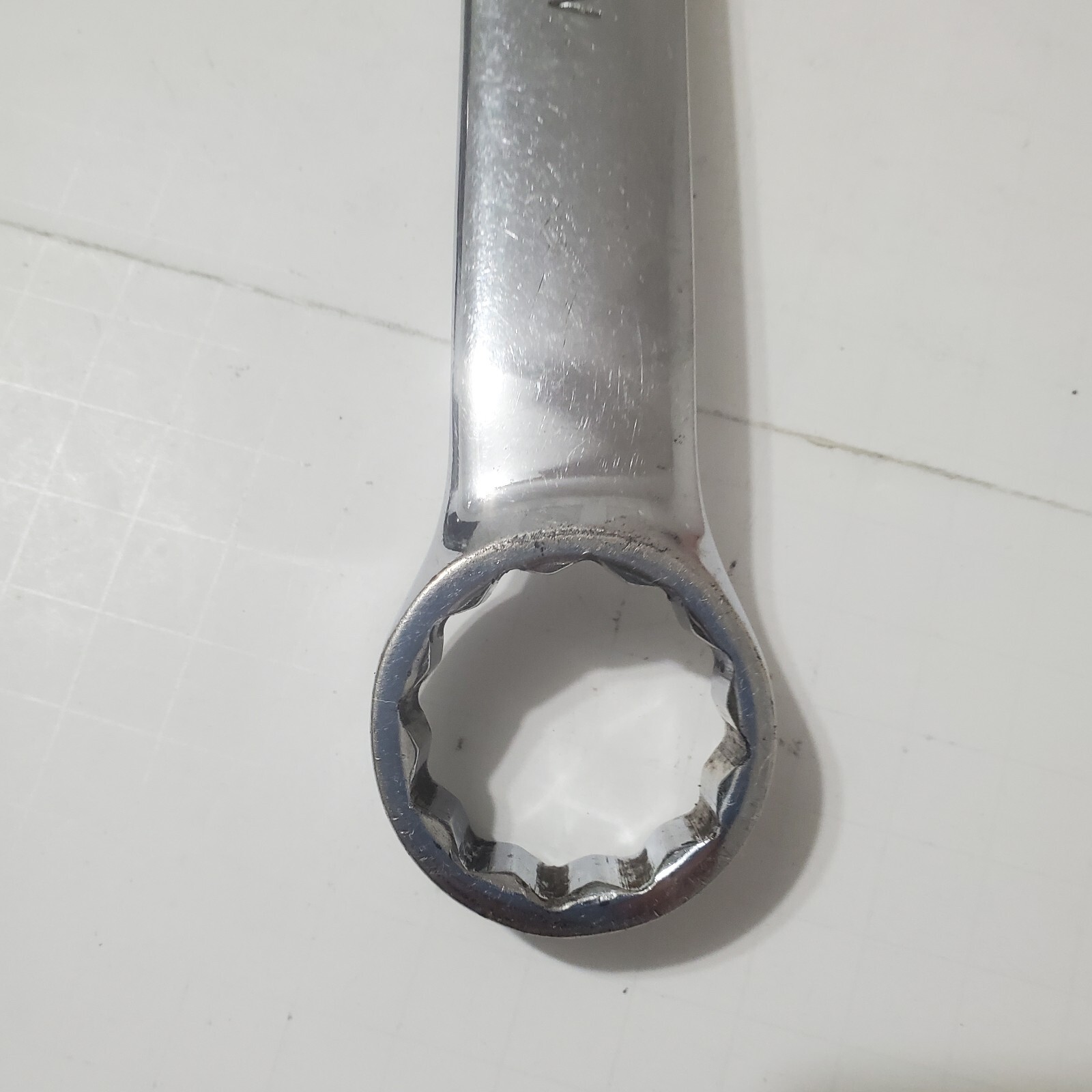 Northern Tools Large 1-1/4 Combination Wrench 12pt. SAE Chrome Finish