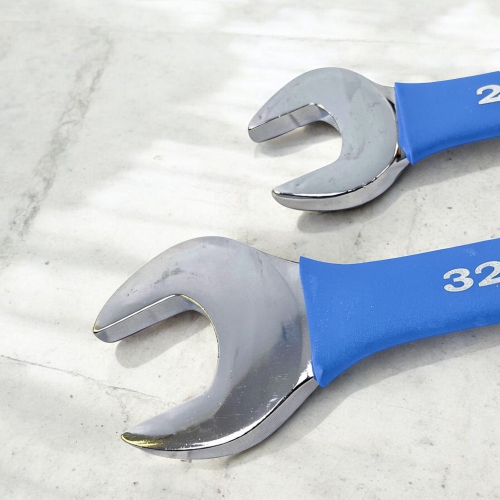 25pc Metric Combination Spanner Set Soft Grip 6-32mm Open End & Ring + Tool Roll