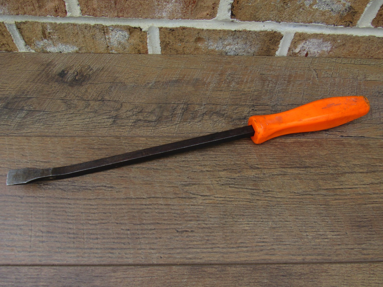 SNAP ON 18″ SPB18A ORANG HANDLE LONG NON STRIKING PRY BAR SPB18 NEW LOGO 18 «