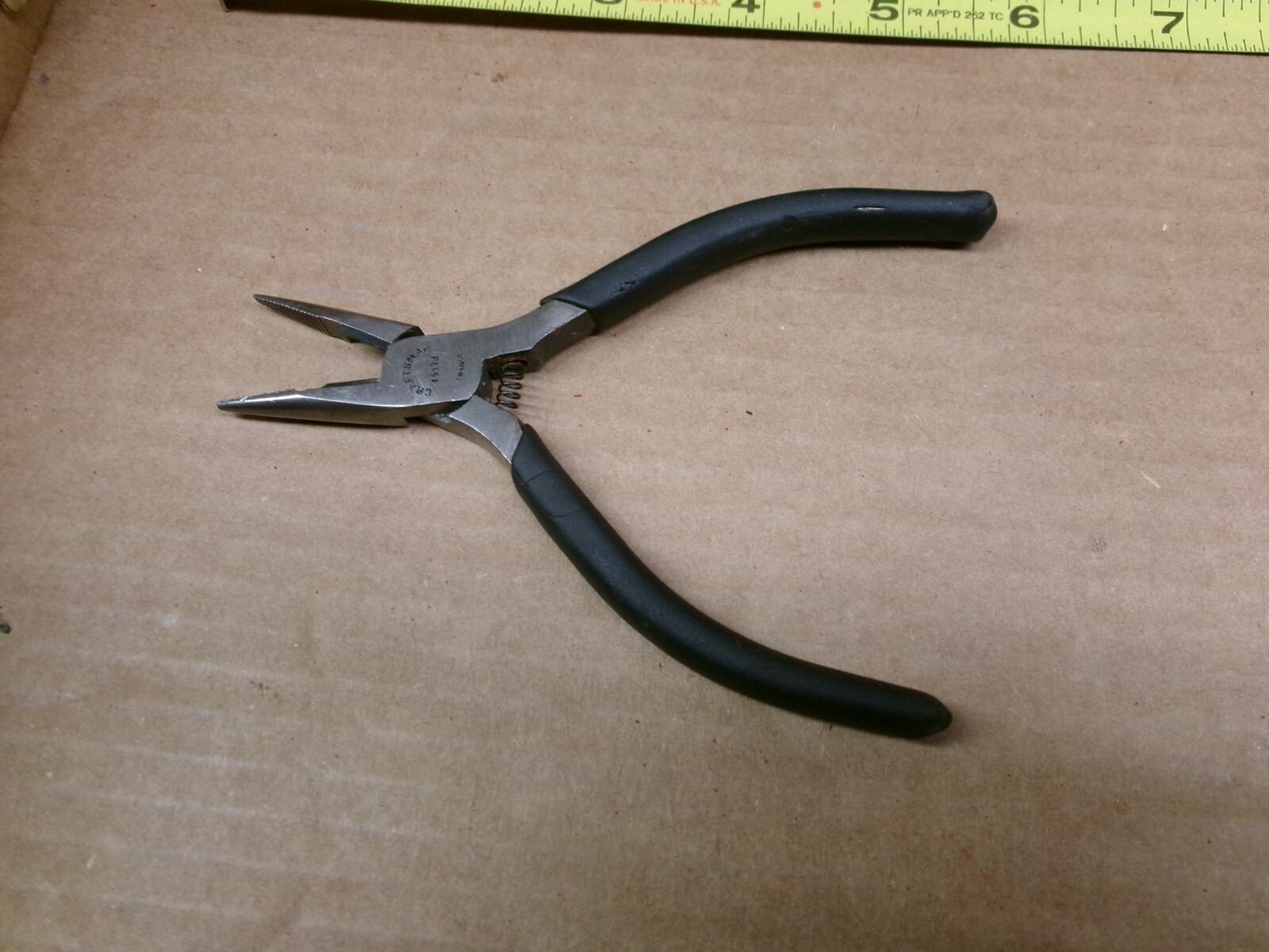 Craftsman France 5″ Spring Loaded Long Nose Pliers No 45173