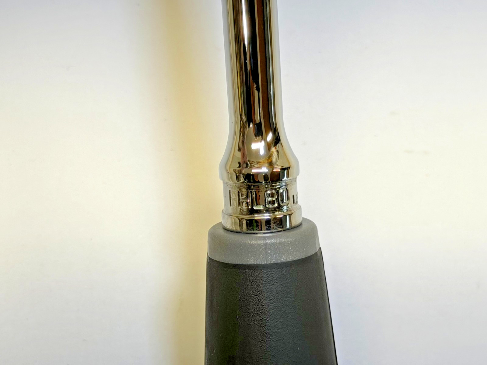 Snap-on Tools USA NEW 3/8″ Drive DARK TITANIUM Soft Grip LONG Ratchet FHL80DT