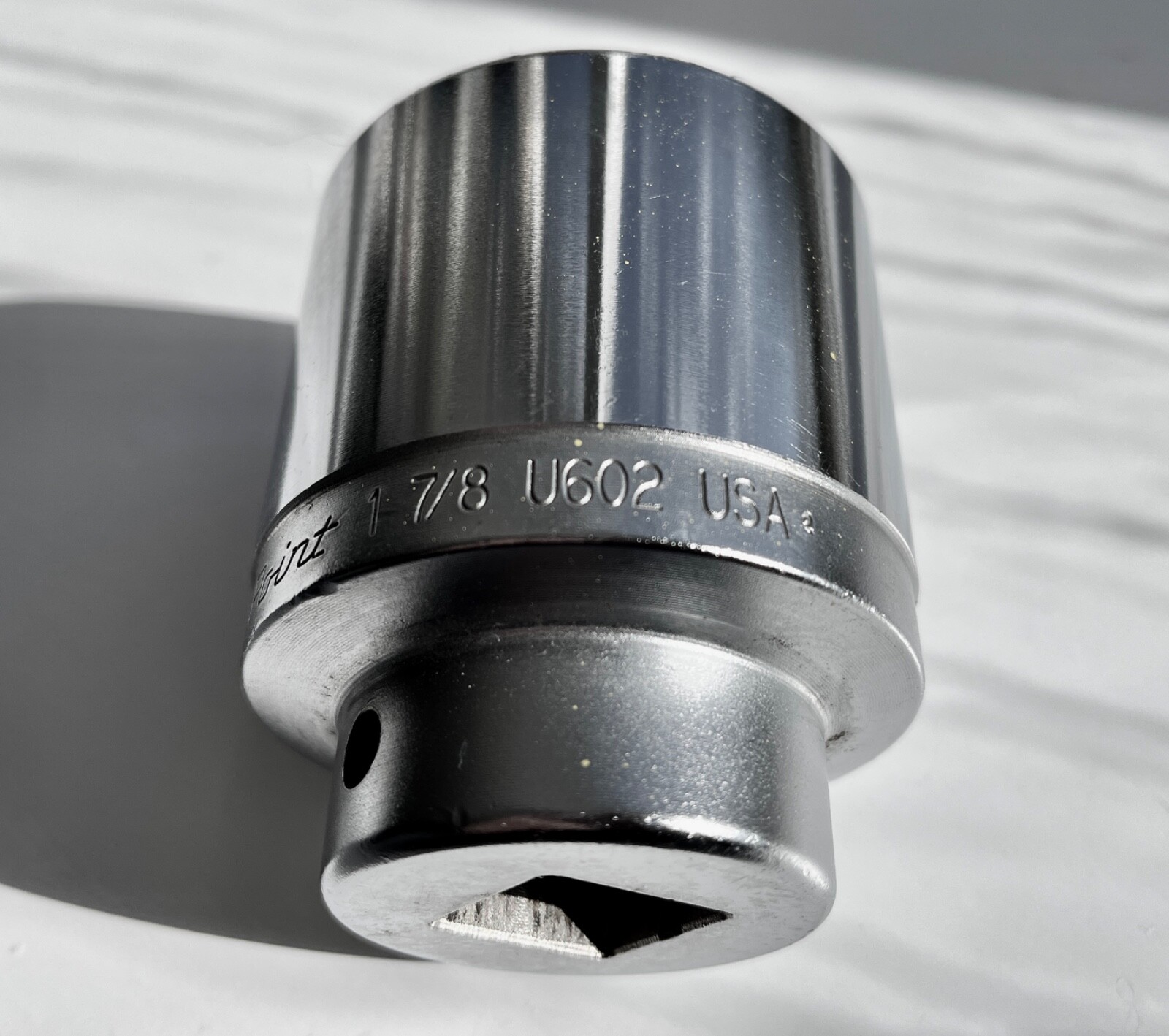 SNAP-ON (BLUE POINT) • 3/4″ DRIVE 12-POINT SAE 1-7/8″ SHALLOW SOCKET • U602