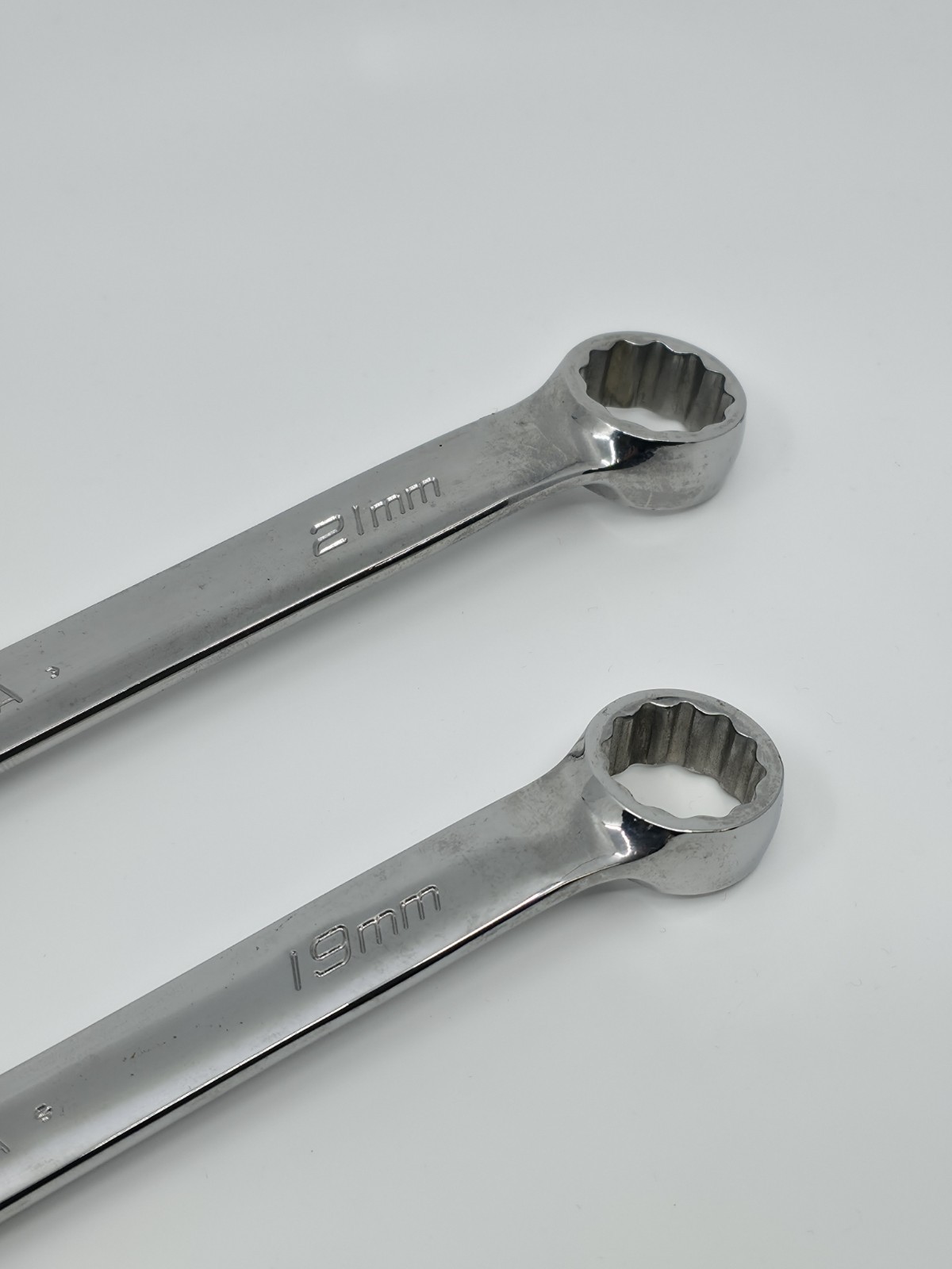 Snap-on 2 Pc Metric Combination Wrench Set 19mm 21mm OEXM190B OEXM210B USA
