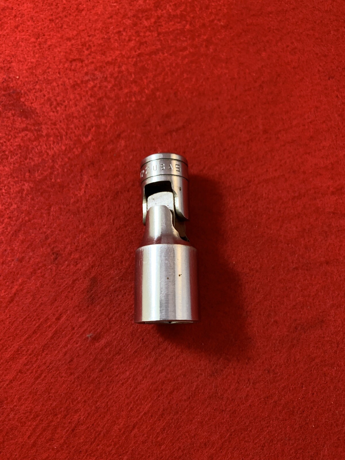 Snap On FSU22 3/8″ Drive 6pt 11/16″ Deep Chrome Swivel Socket (G6)