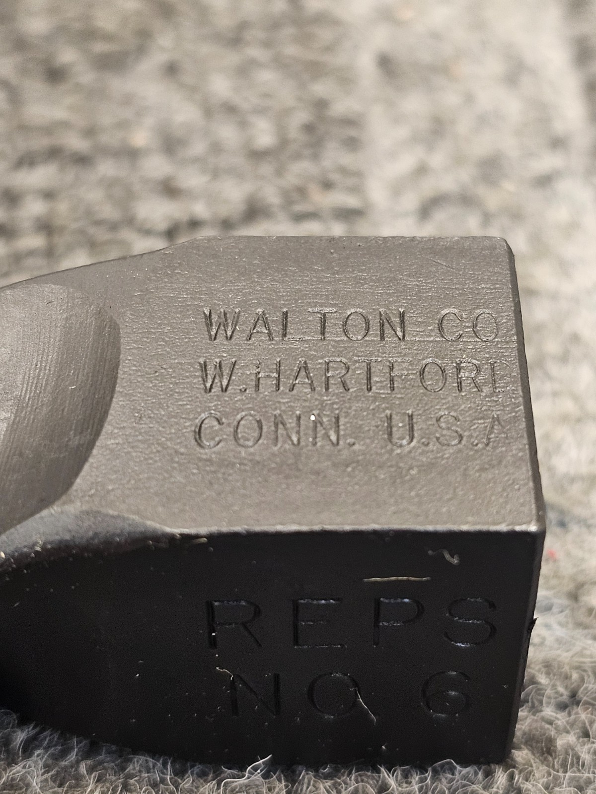 Walton 50006 #6 REPS 4-Point Grip Pipe, Stud, and Screw Extractor – Black Oxide