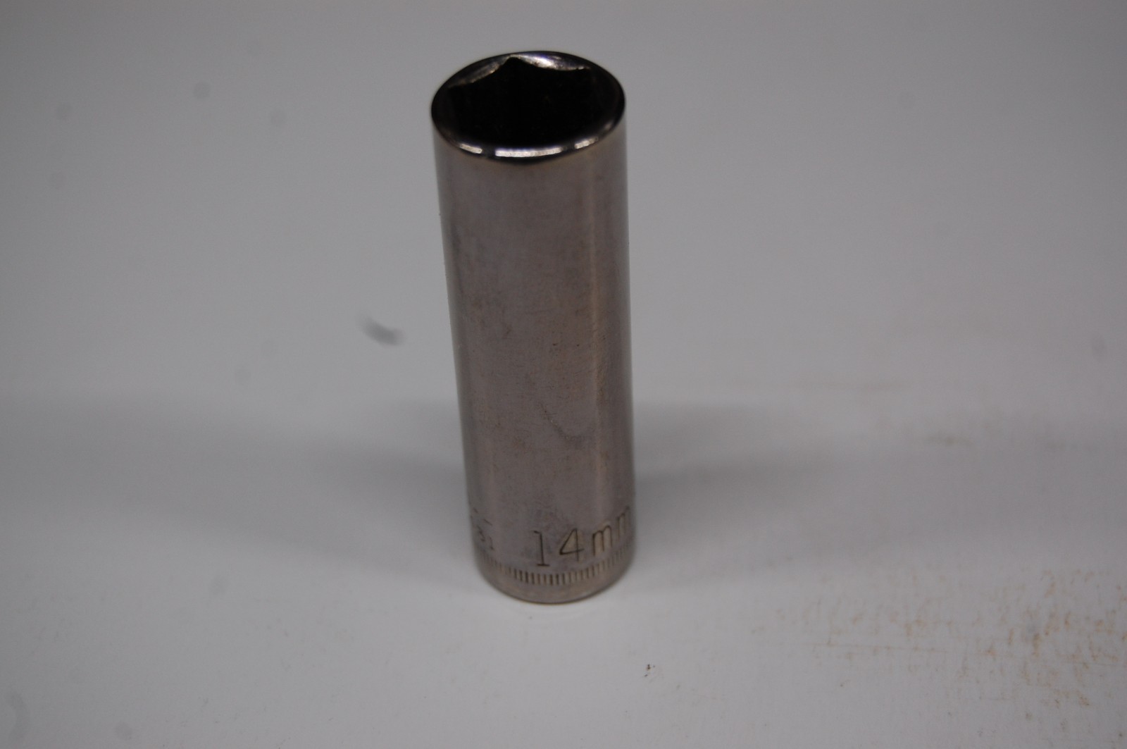 A+5 Craftsman 14mm Deep Socket 3/8″ Drive 6 Point G Series 44431 Made in USA