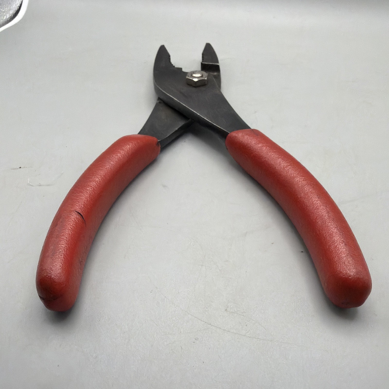 Snap on 47ACP 7.5″ Slip Joint Red Handle Pliers USA