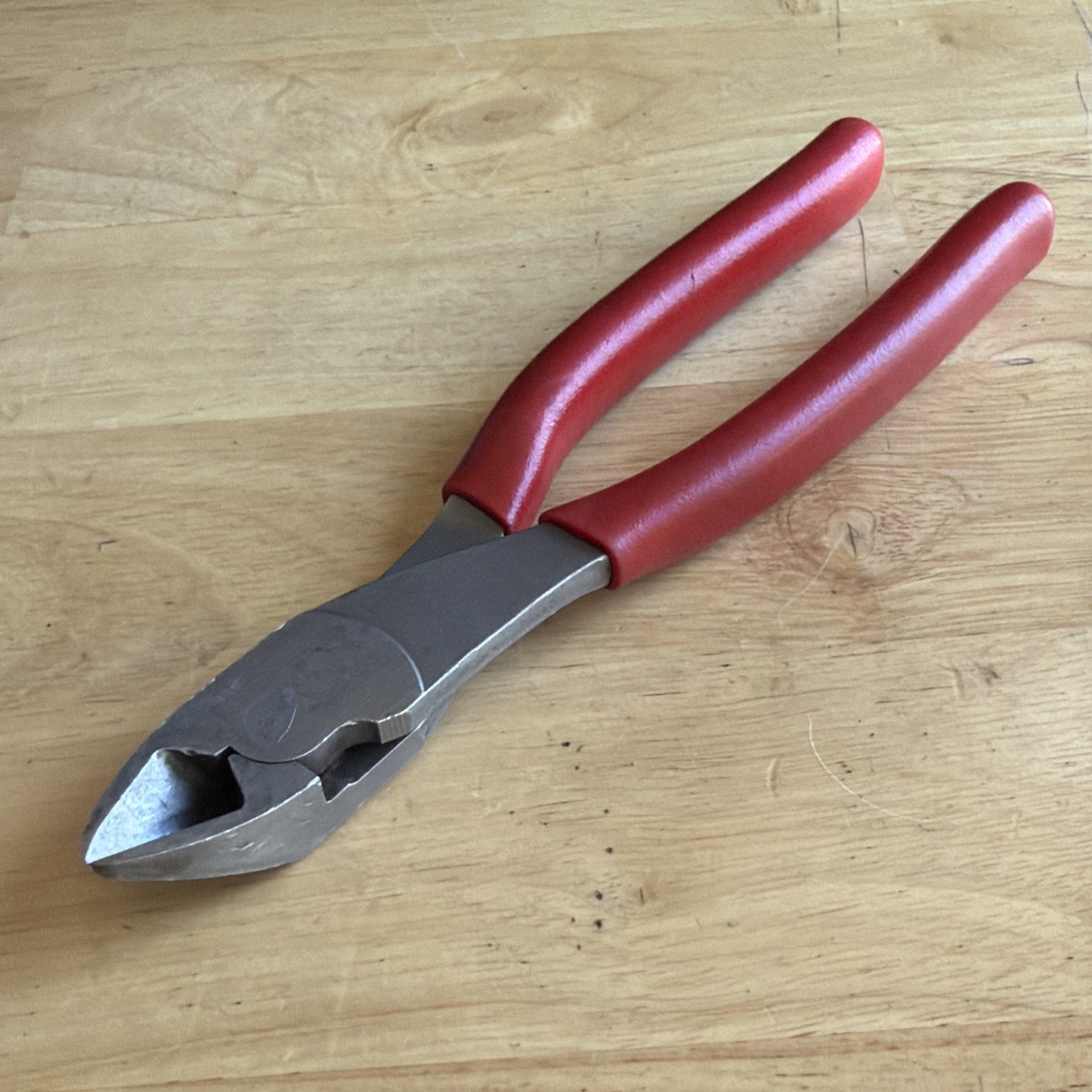 Snap On Tools 8.5″ Long Diagonal Cutters Cutting Pliers Red 388CF Made in USA
