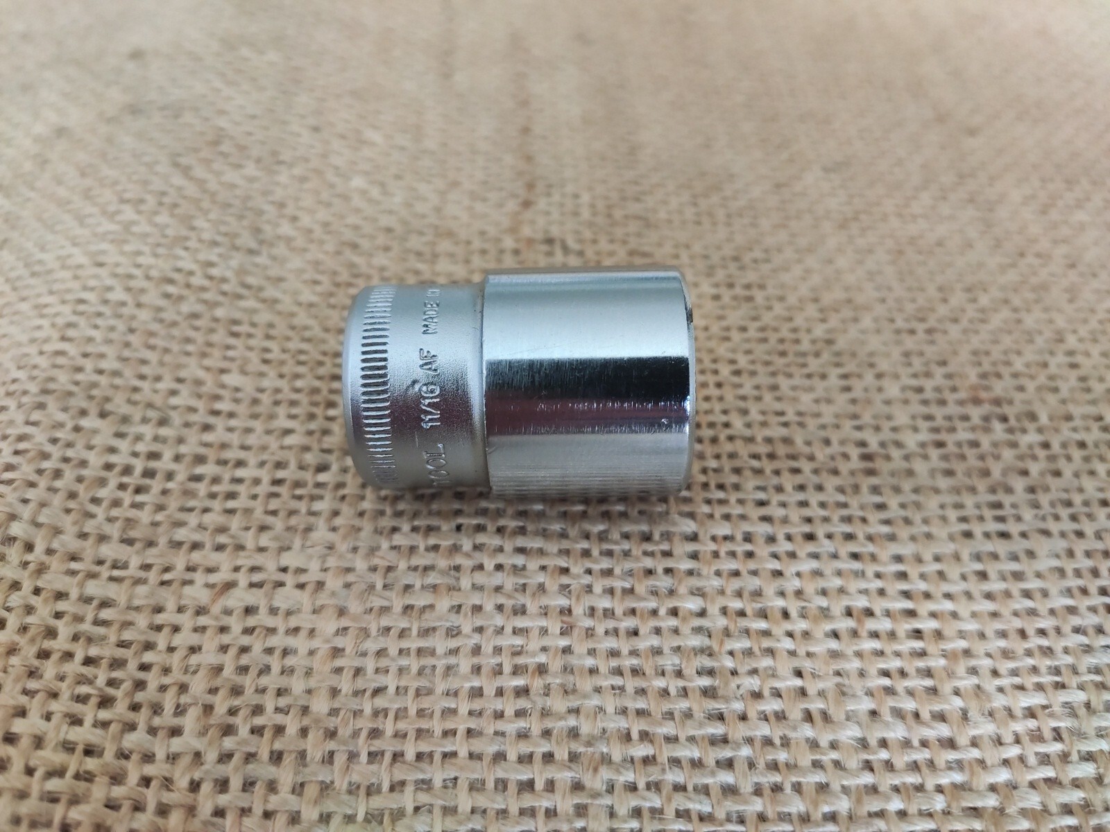 Britool 11/16″ AF 3/8″ drive socket Austin BMC Mini Jaguar Triumph Harley tool