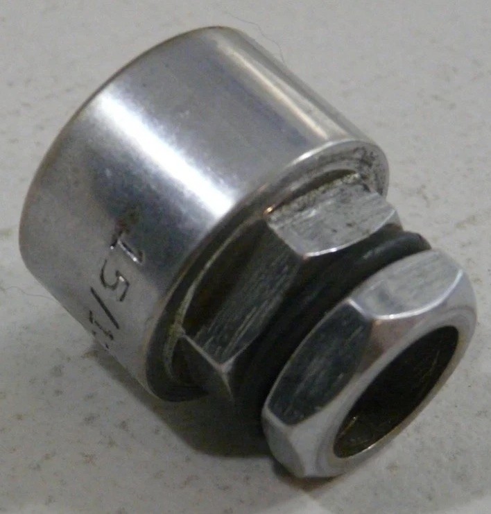 Mac Tools VRF Passthrough Socket 7/8″ External Hex Drive 15/16″ 12 Point VRSS302