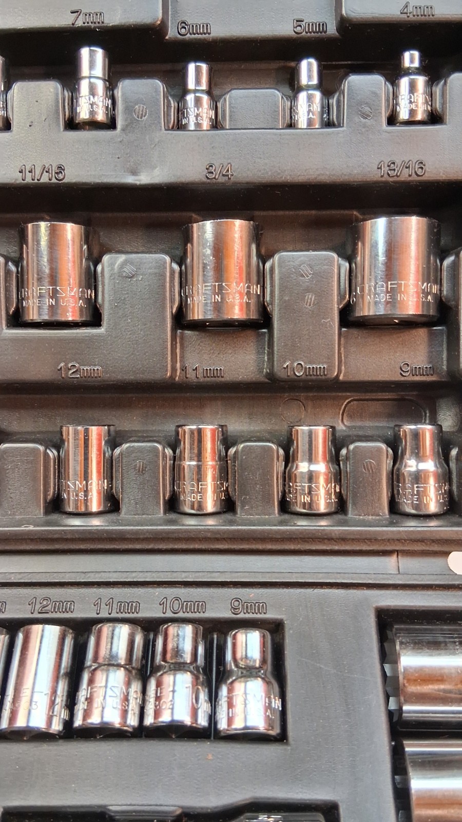 VTG CRAFTSMAN 82PC EE SERIES 1/4″,3/8″, & 1/2″ DRIVE METRIC/SAE SOCKET SET