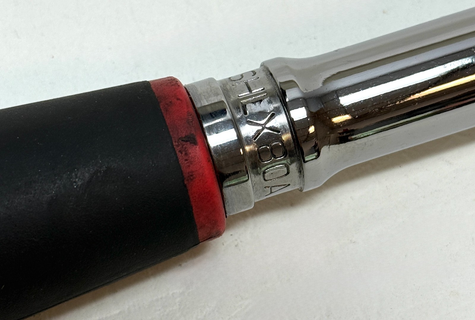 Snap-on SHLX80A 1/2″ Drive Dual 80 Locking Flex Head Long Ratchet Red Soft Grip