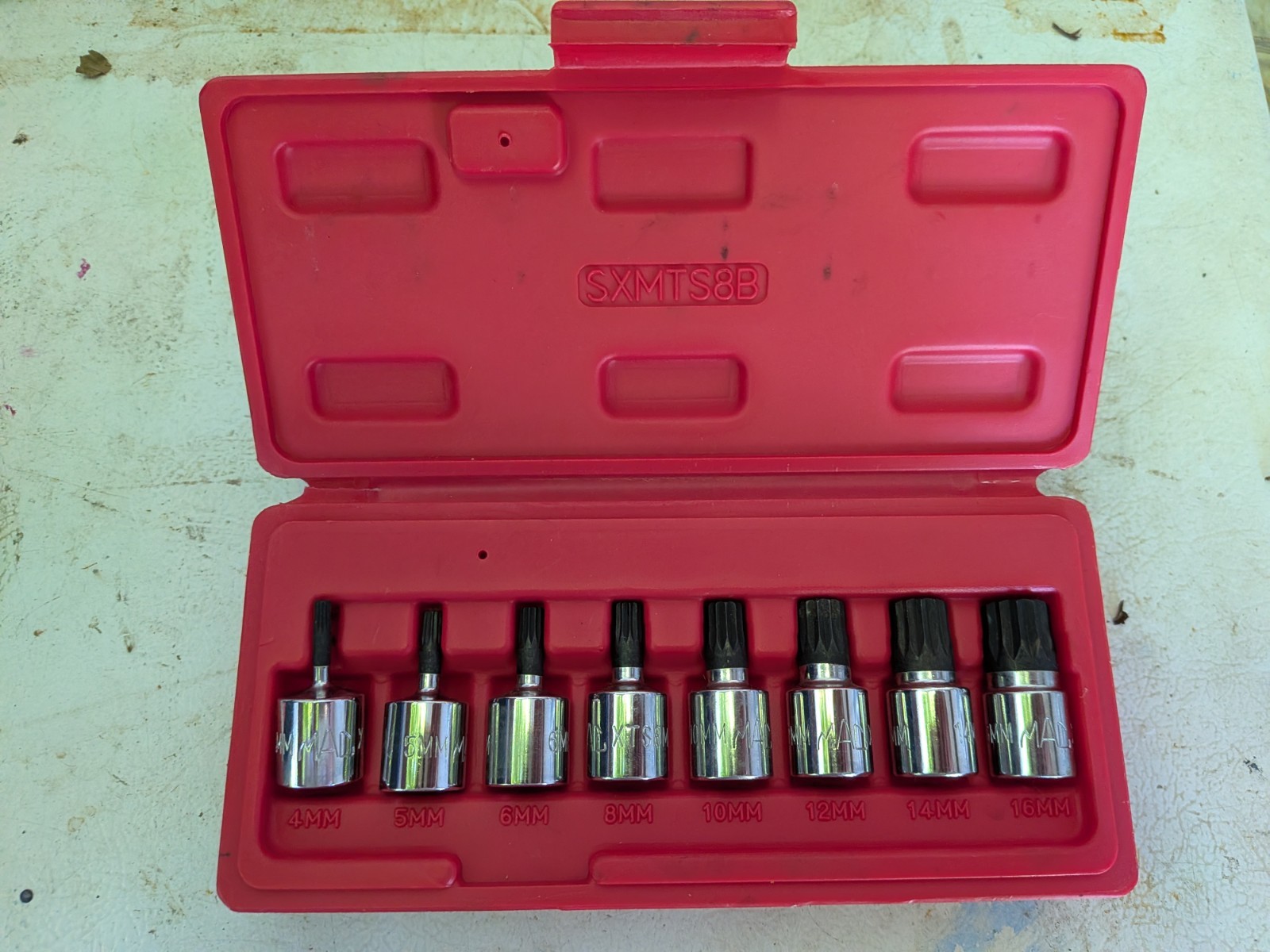 Mac Tools SXMTS8B 8-Pc 3/8″ Drive Metric Triple Square Driver Bit Socket Set