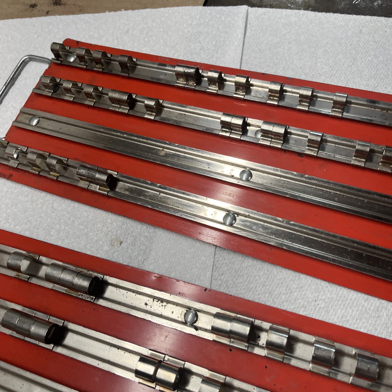 Two socket trays 1/4 in., 3/8 in.,and 1/2 in. Multiple Rail Socket Tray – SAE-MM