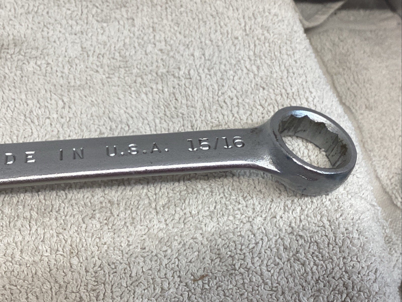 EASCO TOOLS 63 130, 15/16″ SAE, 12-POINT, OPEN/BOX END COMBINATION WRENCH