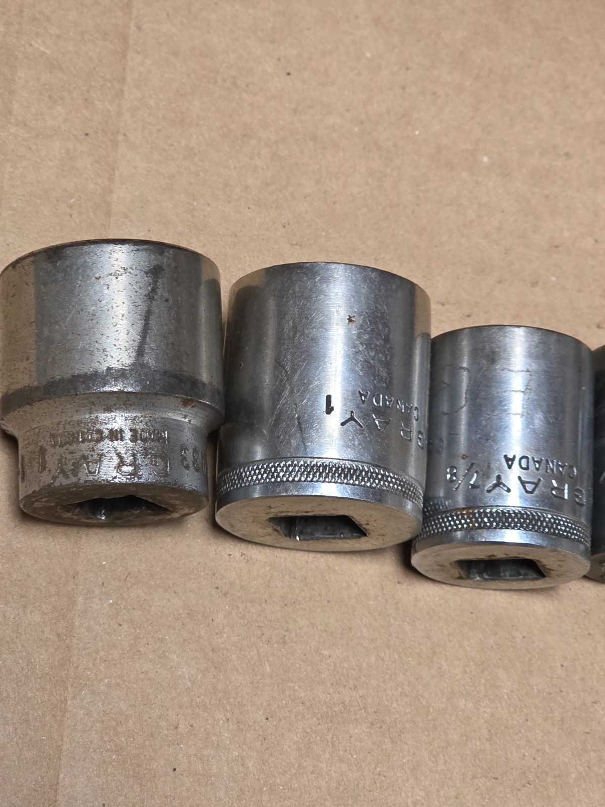 GRAY 10 Piece 1/2″ Drive Socket Set SAE Canada