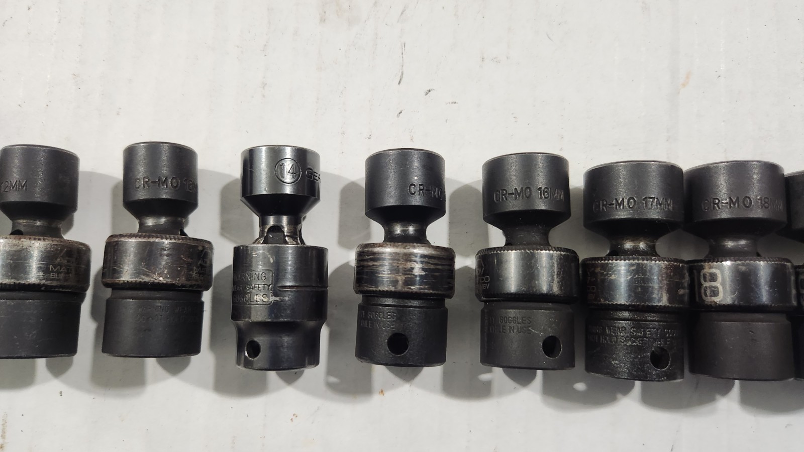 Matco 10-19MM ADV 10 Pc. 3/8″ Metric 6 Point Swivel Universal IMPACT Socket Set