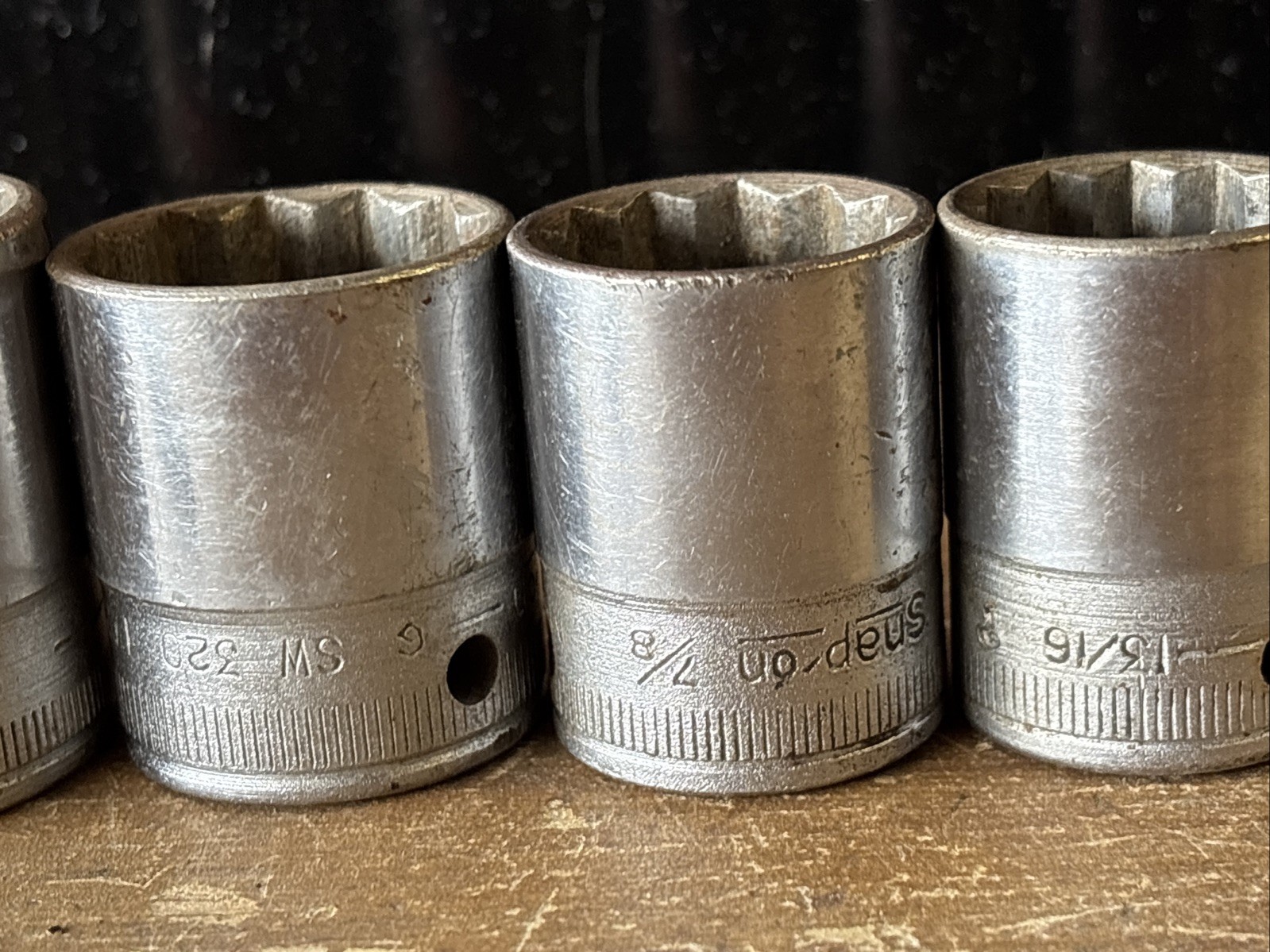 Vintage Set of 11 Snap On 1/2″ Drive 12 Pt. SAE SW Sockets