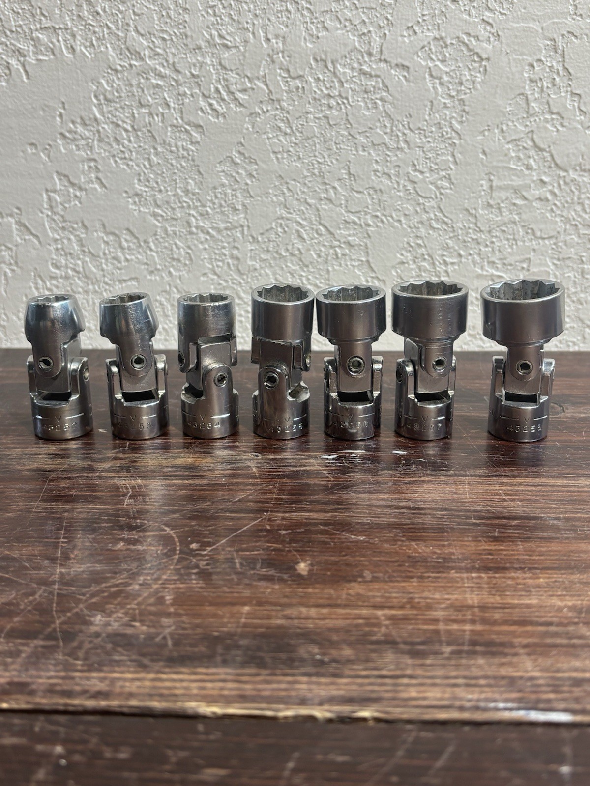 Vntg 7pc Craftsman 3/8″ Drive SAE 12pt Flexible Flex Swivel Socket Set -V- USA.