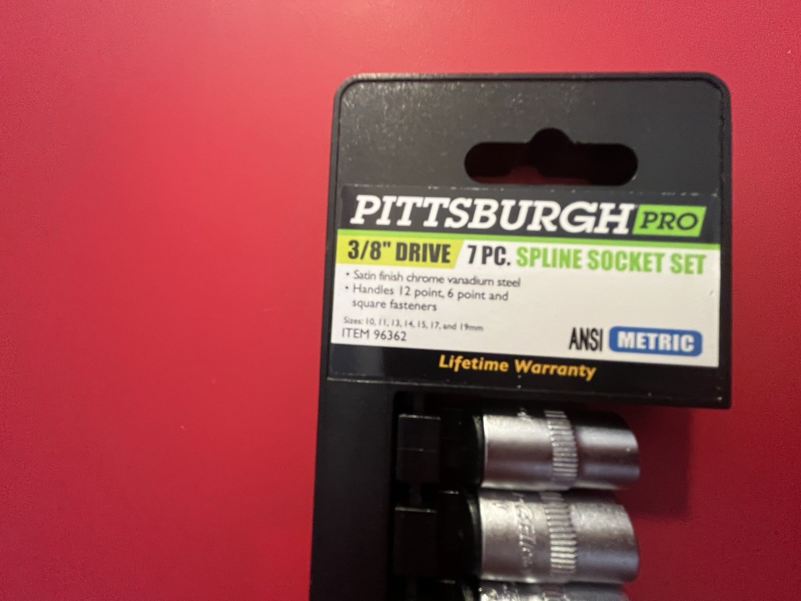 Pittsburgh Pro 3/8″ drive. 7pc spline socket Set 12 point 6 point & square faste