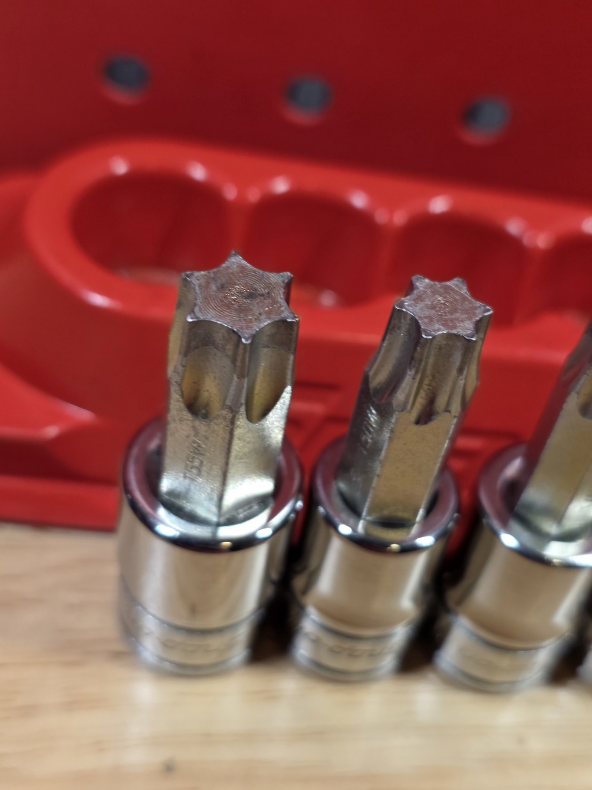 Snap-on 209EFTXBY 9-Piece Combo Drive HEAVY DUTY Removal Torx Bit Socket Set USA