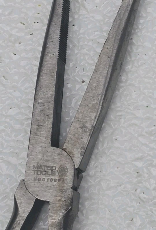 MATCO TOOLS 4 PIECE DUCK BILL & CURVED LONG REACH NEEDLE NOSE PLIERS