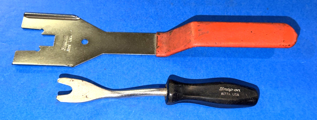 SNAP-ON TOOLS 2 PIECE DOOR HANDLE TOOL & TRIM PAD REMOVER